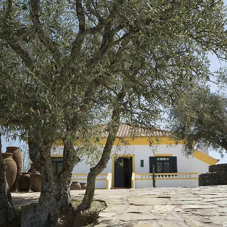 Alloggio per agriturismo Quinta Da Corte *